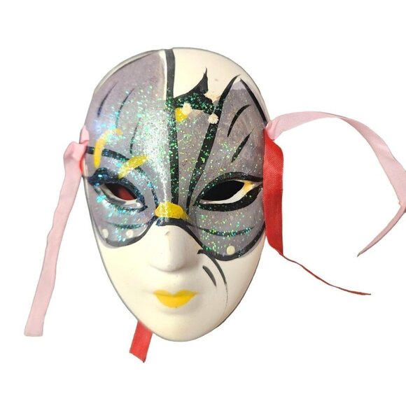 Mardi Gras, Theater, Opera, Masquerade, Mask, Craft Supplies, Wall Decor - Picture 1 of 2